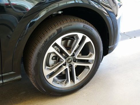 New 2025 Audi Q5 Premium image 8