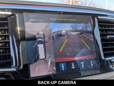 Used 2019 Chrysler Pacifica Limited w/ Advanced Safetytec Group image 8