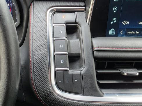 Used 2024 Chevrolet Suburban RST image 24