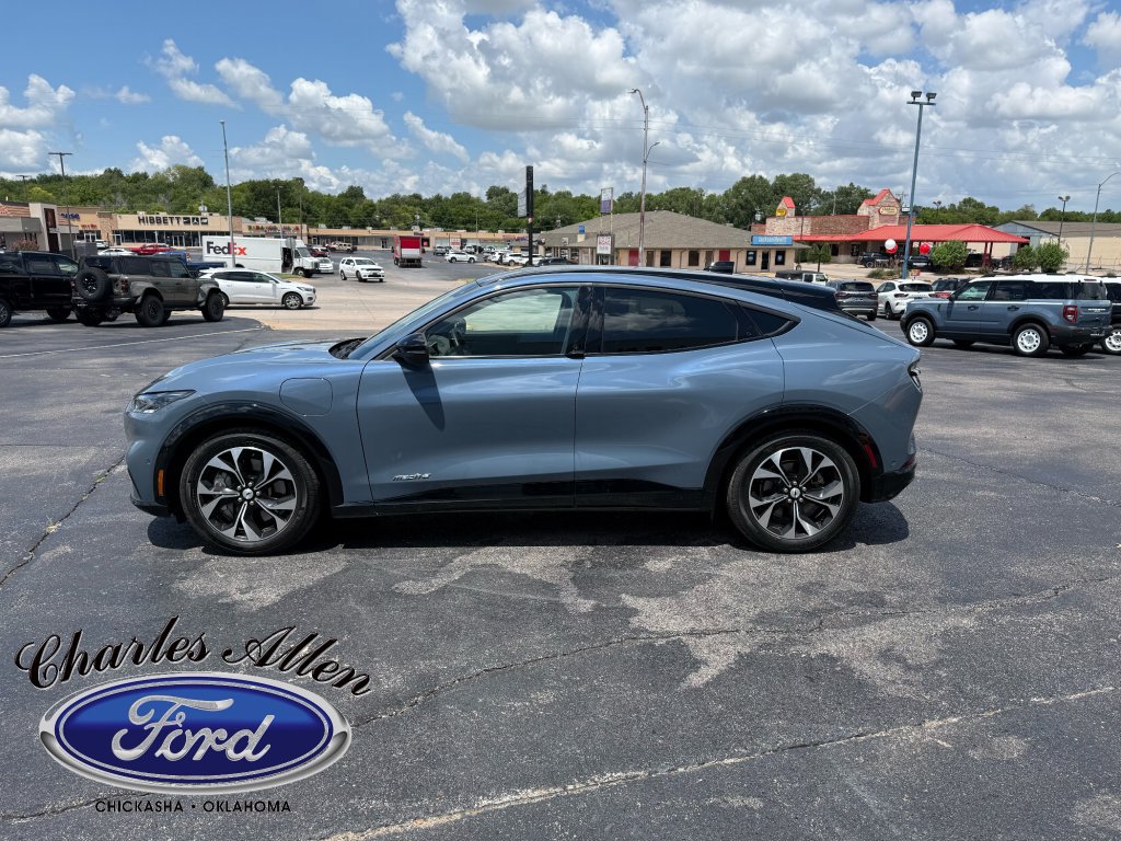 Used 2023 Ford Mustang Mach-E Premium RWD image 6