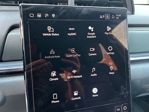 New 2026 GMC Terrain AT4 w/ LPO, Floor Liner Package AWD/4WD image 31