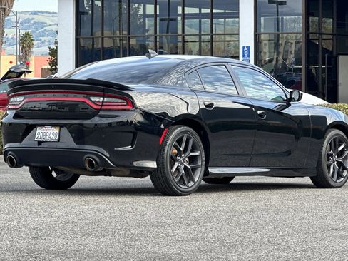 Used 2021 Dodge Charger R/T w/ Blacktop Package image 4