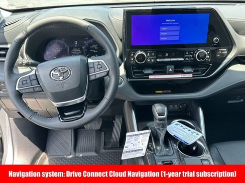 New 2026 Toyota Highlander Limited AWD/4WD image 7