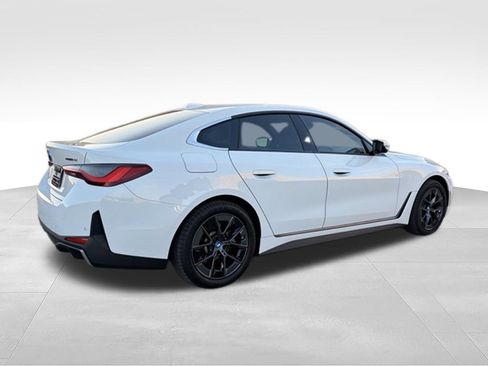 Used 2023 BMW i4 eDrive40 RWD image 6