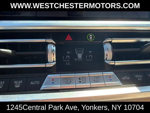 Used 2022 BMW 330i xDrive Sedan w/ Convenience Package AWD/4WD image 19
