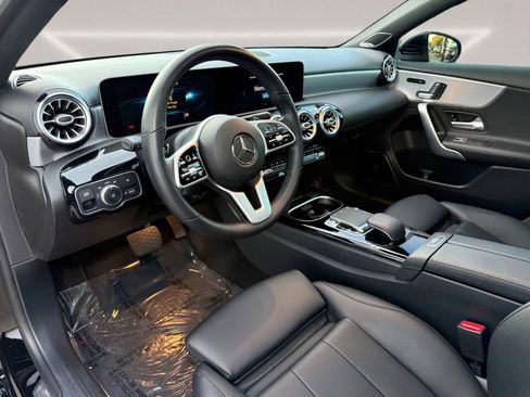 Used 2019 Mercedes-Benz A 220 image 11