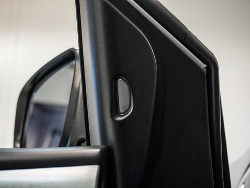 Used 2023 Nissan Murano SV w/ SV Midnight Edition Package image 36