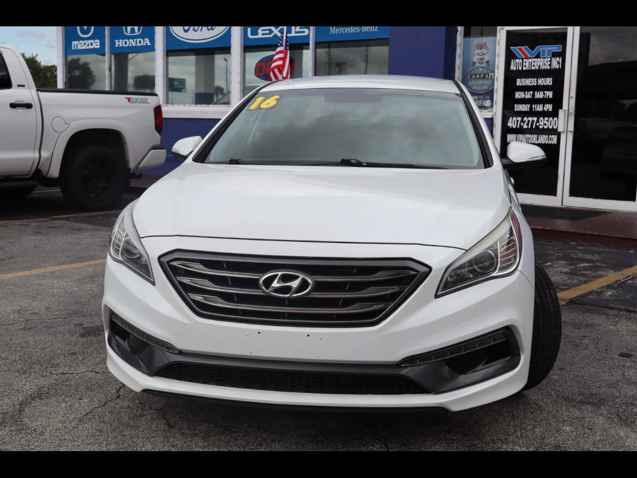 Used 2016 Hyundai Sonata Sport FWD image 3