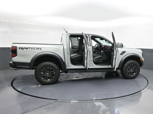 Used 2024 Ford Ranger Raptor image 39