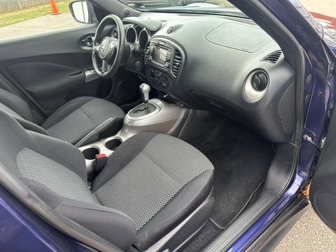 Used 2015 Nissan Juke S image 12