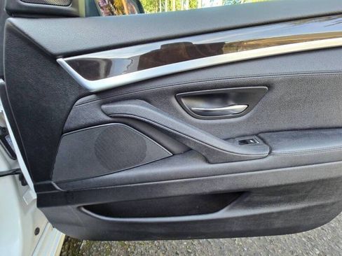 Used 2014 BMW 528i Sedan RWD image 24