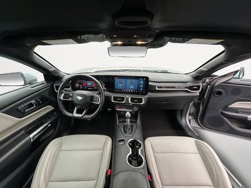 Used 2024 Ford Mustang Premium image 13