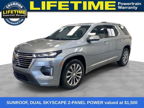 Used 2023 Chevrolet Traverse Premier AWD/4WD image 1