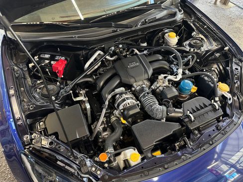 Used 2023 Toyota GR86 RWD image 26