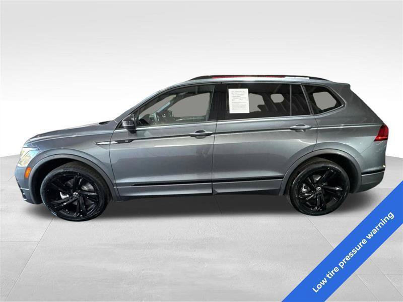 Used 2023 Volkswagen Tiguan SE R-Line FWD image 8