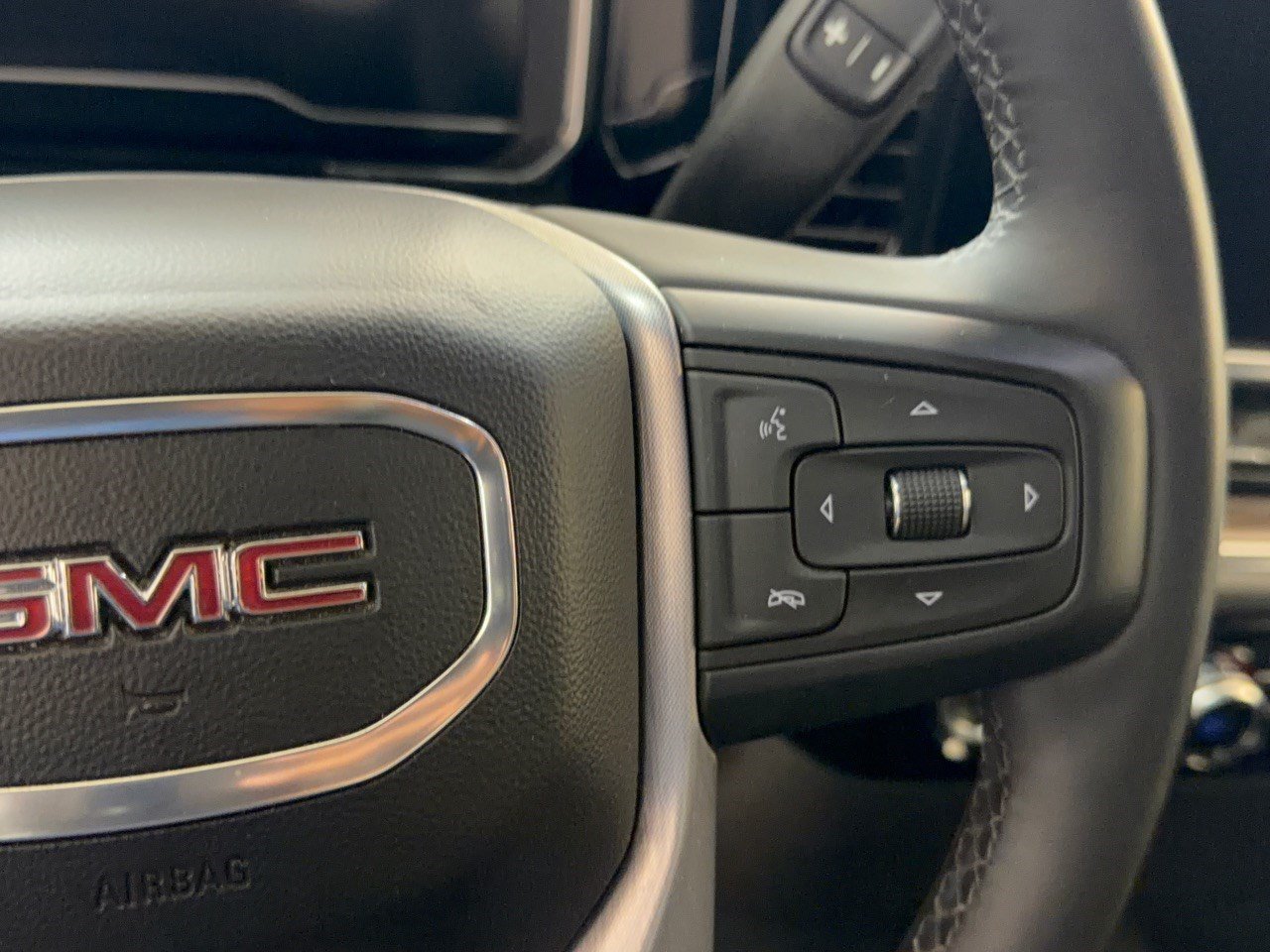 Used 2023 GMC Sierra 1500 Elevation AWD/4WD image 19
