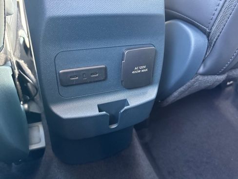 New 2025 Ford Maverick Lariat w/ Black Appearance Package image 36