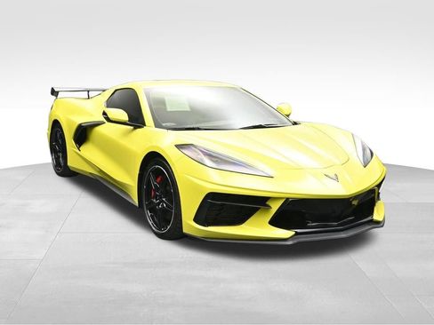 Used 2021 Chevrolet Corvette Stingray Premium Conv w/ Z51 Performance Package RWD image 7