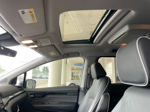 Certified 2022 Honda Odyssey Elite image 29