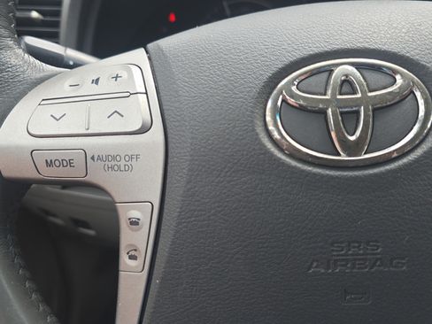 Used 2009 Toyota Camry Hybrid FWD image 24
