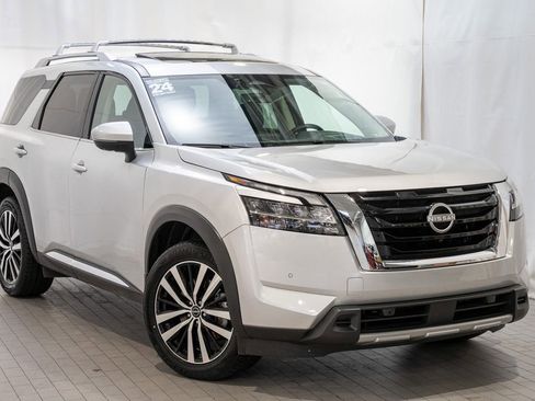 Certified 2024 Nissan Pathfinder Platinum w/ Cargo Package image 1