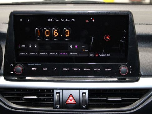 Used 2022 Kia Forte GT-Line w/ GT-Line Premium Package image 28