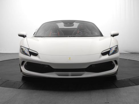 Used 2025 Ferrari 296 GTS RWD image 8