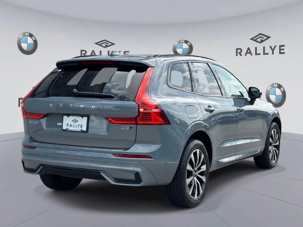 Used 2023 Volvo XC60 B5 Plus w/ Climate Package AWD/4WD image 5