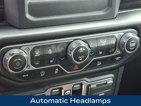 Used 2020 Jeep Wrangler Unlimited Sport AWD/4WD image 14