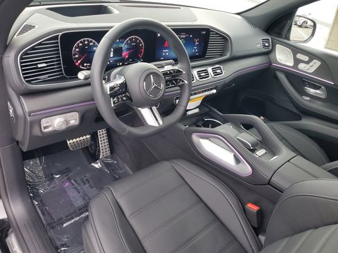 New 2026 Mercedes-Benz GLS 580 4MATIC image 27