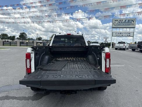 Used 2022 Ford F450 King Ranch w/ King Ranch Ultimate Package AWD/4WD image 17