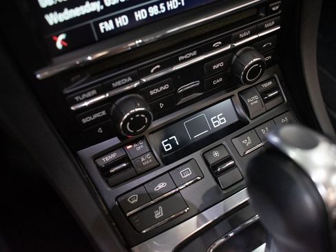 Used 2015 Porsche Boxster GTS image 30