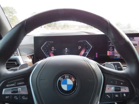 Used 2024 BMW X5 xDrive40i w/ Premium Package image 20