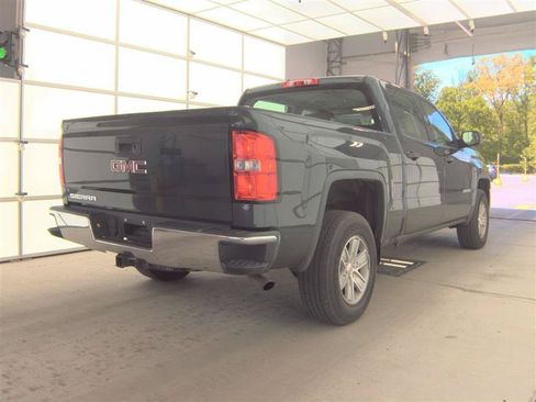 Used 2017 GMC Sierra 1500 4x4 Crew Cab w/ Sierra Convenience Package image 5