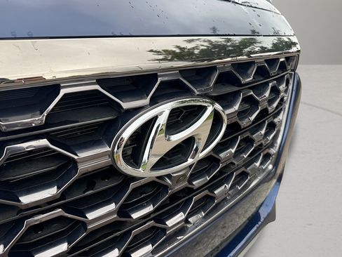 Used 2020 Hyundai Santa Fe Limited AWD/4WD image 33