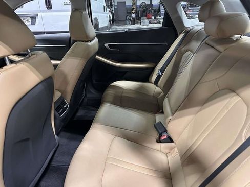 Used 2024 Hyundai Sonata Limited FWD image 21