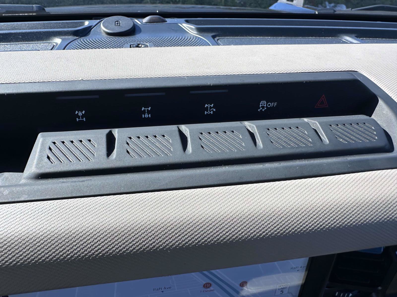 Used 2023 Ford Bronco Wildtrak AWD/4WD image 20