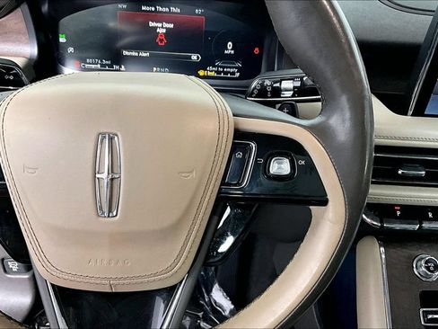 Used 2021 Lincoln Aviator Reserve w/ Equipment Group 201A RWD image 19