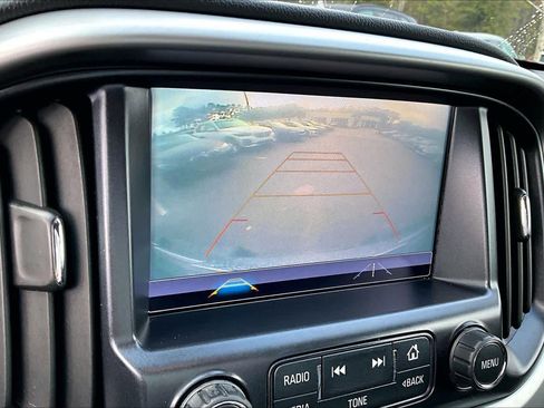 Used 2018 Chevrolet Colorado ZR2 image 26