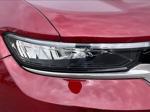 Used 2023 Jeep Grand Cherokee Limited image 26