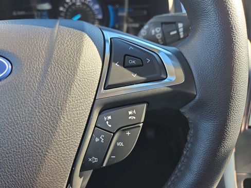 Certified 2022 Ford Edge SEL w/ Convenience Package image 15