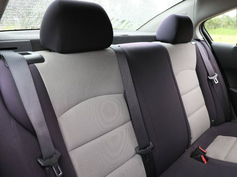 Used 2015 Chevrolet Cruze L FWD image 14