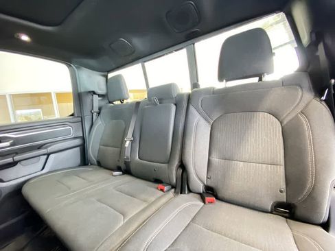 Used 2019 RAM 1500 Big Horn AWD/4WD image 26