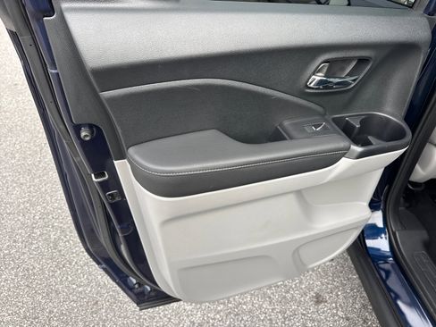 Used 2023 Honda Ridgeline RTL-E image 17