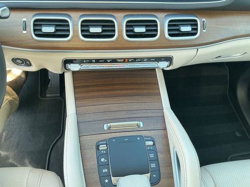 Used 2022 Mercedes-Benz GLE 350 4MATIC image 15