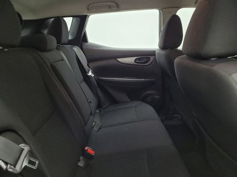 Used 2020 Nissan Rogue Sport S w/ Appearance Package image 19