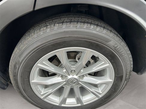 Used 2025 Honda CR-V EX image 14