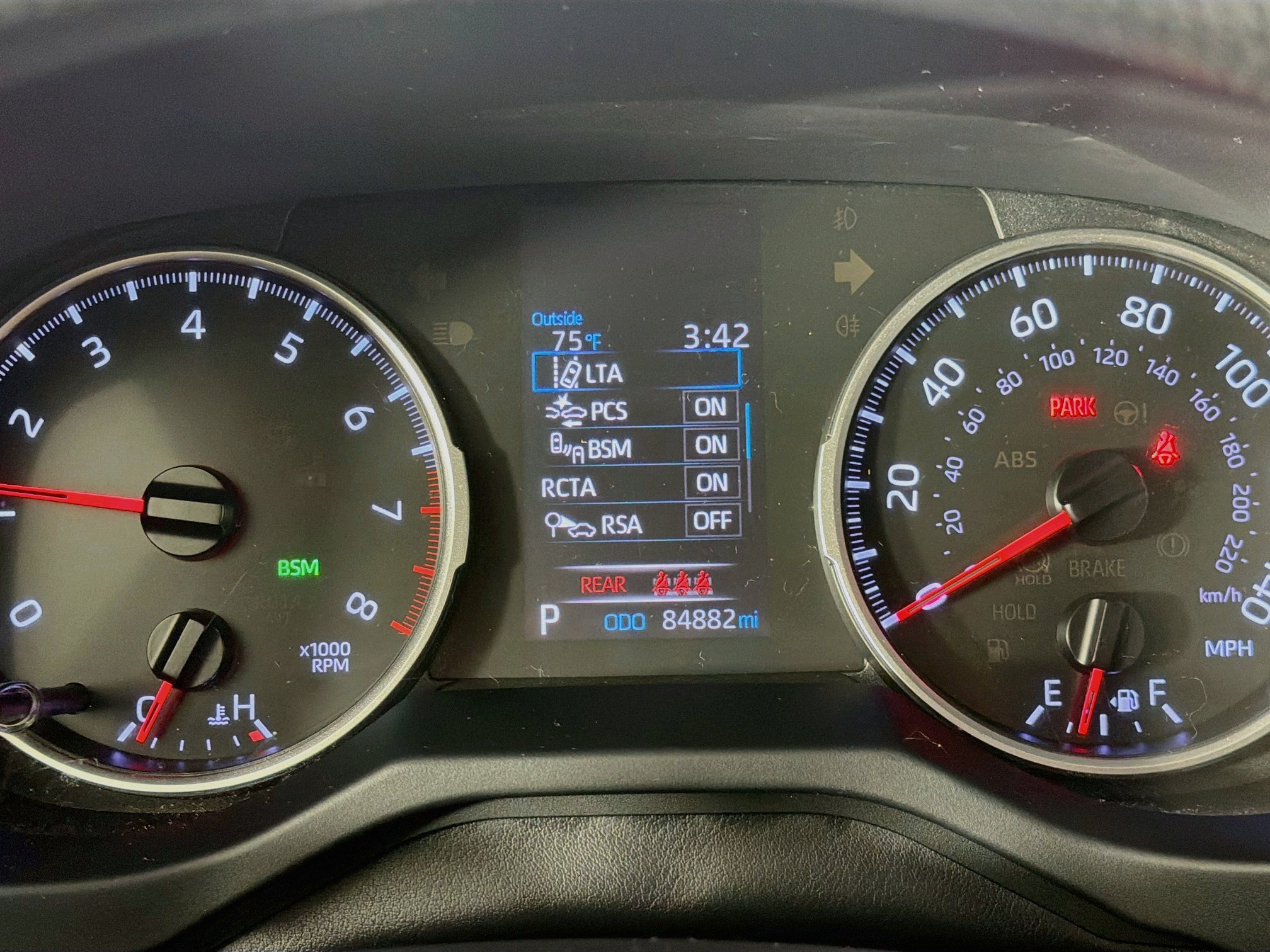 Used 2020 Toyota RAV4 LE w/ All Weather Liner Package AWD/4WD image 19