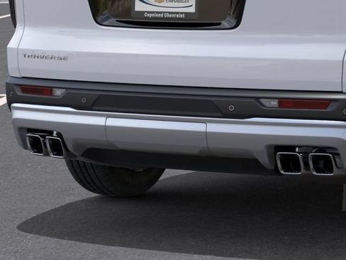 New 2026 Chevrolet Traverse LT FWD image 15