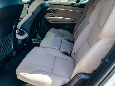Certified 2026 Volvo XC90 B5 Plus w/ Protection Package AWD/4WD image 20